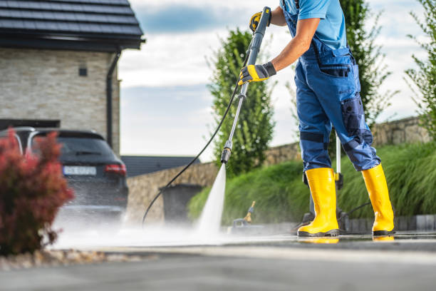 Post-Construction Pressure Washing in Holiday Shores, IL